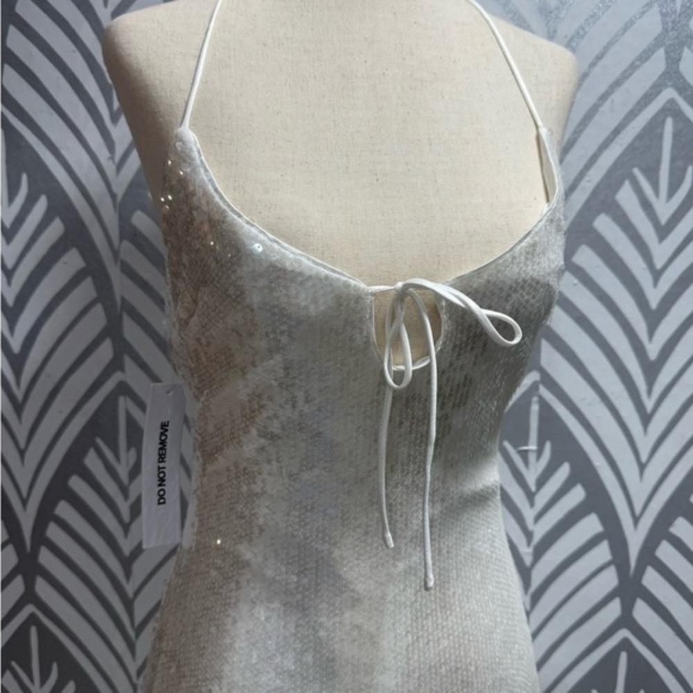 Princess Polly White Sequin Halter Mini Dress Open Back Front Tie US 4 - Picture 5 of 8